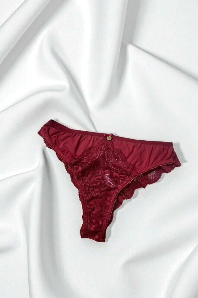 Calcinha em renda Pérolas